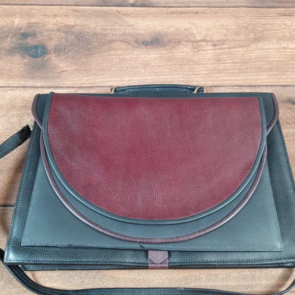 Vintage Tri-Color Leather Briefcase Messenger Bag Black Burgundy Gold Hardware - Picture 9 of 12